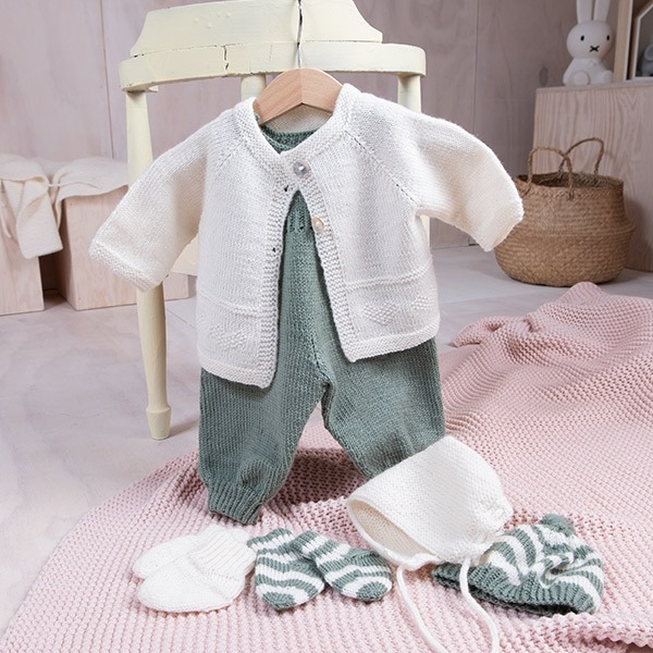 Strikkesett Babysett Hjerte - garnpakke i Bluum Pure Eco Baby Wool