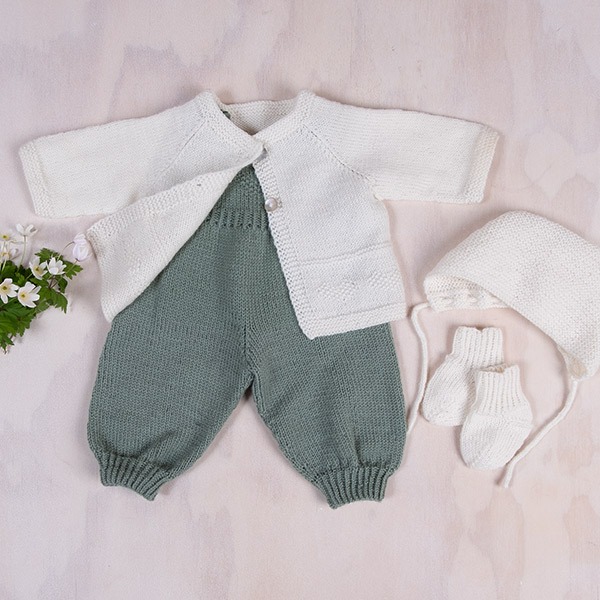 Strikkesett Babysett Hjerte - garnpakke i Bluum Pure Eco Baby Wool