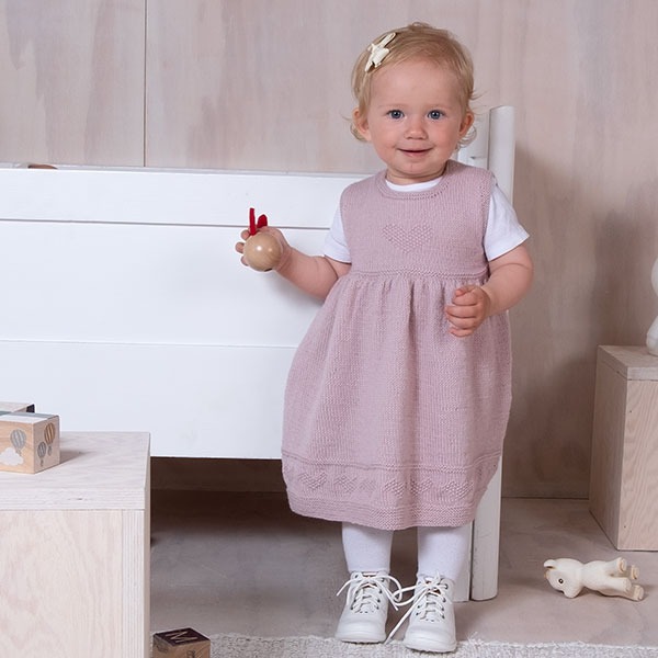 Strikkekjole Hjerte - garnpakke i Bluum Pure Eco Baby Ull